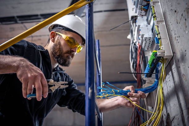 Best Best Electricians Near Me  in Dunes City, OR