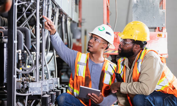 Best Licensed Electrician  in Dunes City, OR